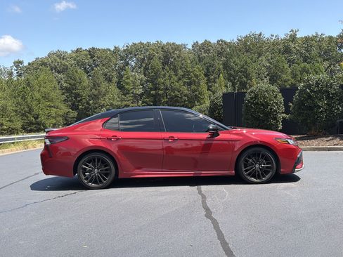 Used 2023 Toyota Camry XSE w/ Navigation Package FWD image 5