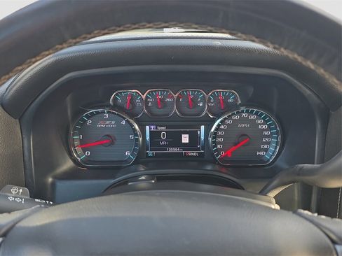 Used 2017 Chevrolet Silverado 1500 LTZ Z71 image 10