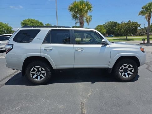 Used 2019 Toyota 4Runner TRD Off-Road Premium AWD/4WD image 5