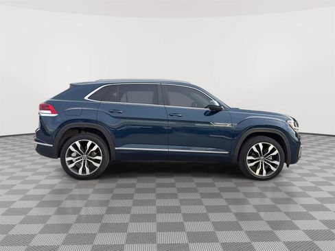 Certified 2021 Volkswagen Atlas Cross Sport SEL R-Line AWD/4WD image 4