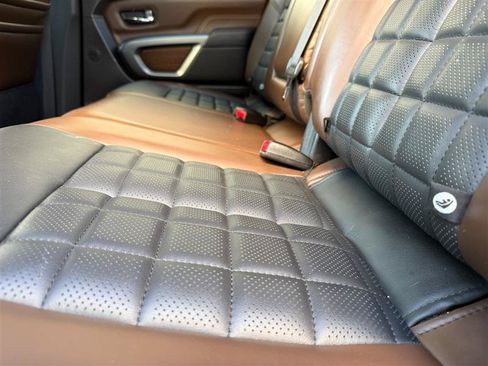 Used 2016 Nissan Titan Platinum Reserve AWD/4WD image 43