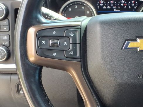 Used 2022 Chevrolet Silverado 2500 High Country w/ Safety Package II AWD/4WD image 17