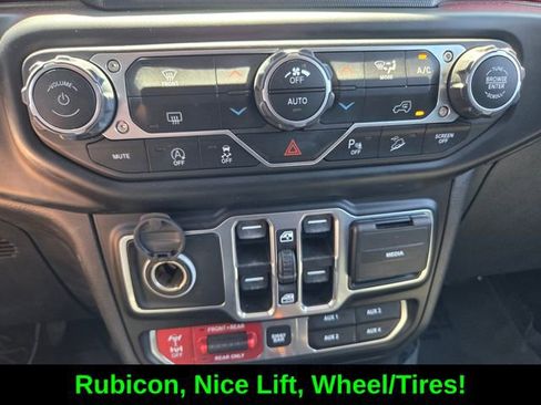 Used 2020 Jeep Wrangler Unlimited Rubicon AWD/4WD image 26