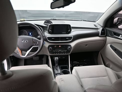 Used 2020 Hyundai Tucson SEL w/ Cargo Package FWD image 16