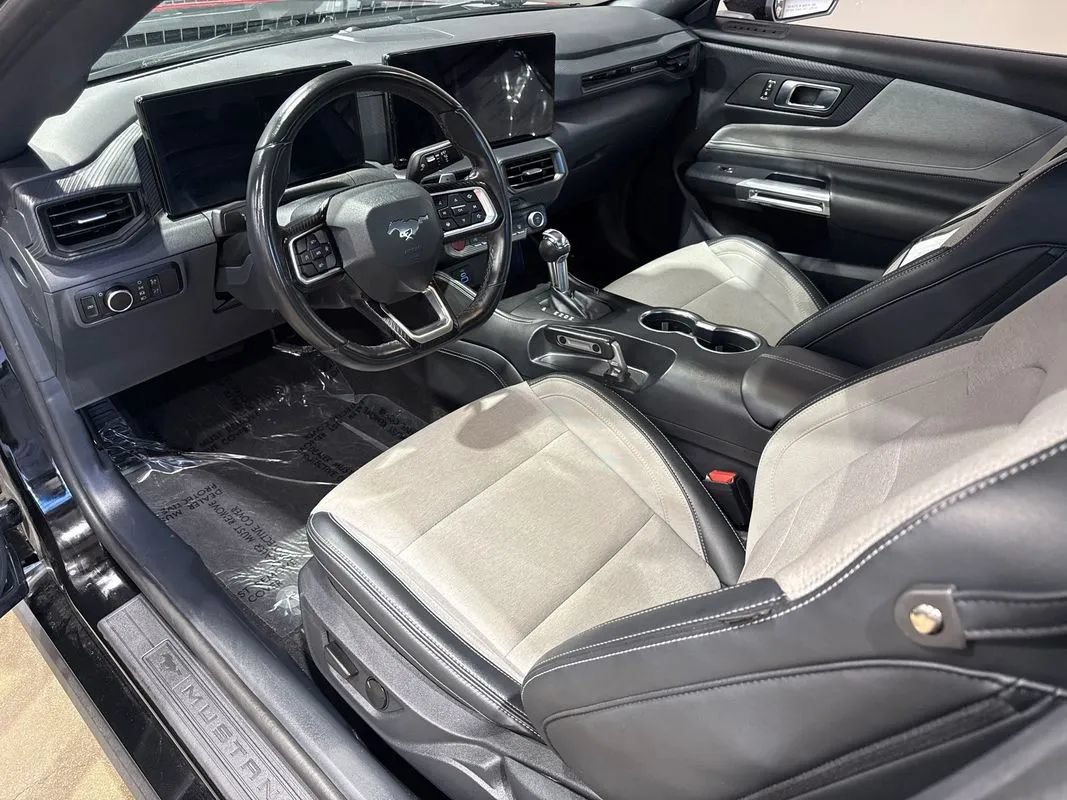 Used 2024 Ford Mustang Coupe w/ 2.3L High Performance Package RWD image 91