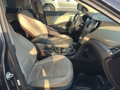 Used 2018 Hyundai Santa Fe Sport FWD image 24