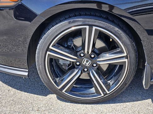 Used 2023 Honda Accord Sport image 9