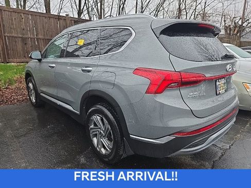 Used 2021 Hyundai Santa Fe SEL w/ Convenience Package image 5