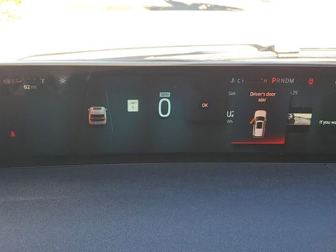 Used 2025 Ford Expedition Platinum w/ Driver's Package image 28