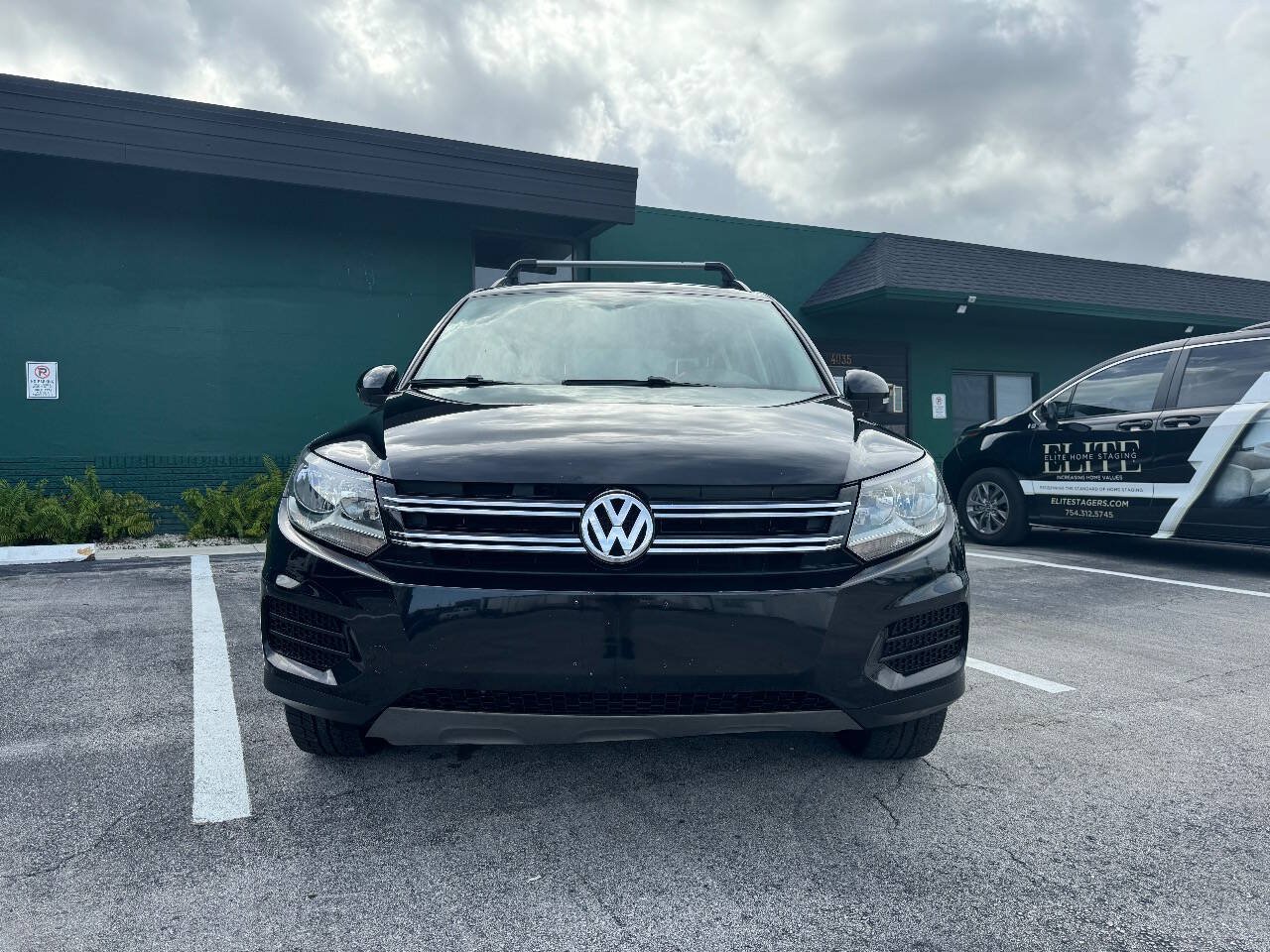 Used 2015 Volkswagen Tiguan S FWD image 9