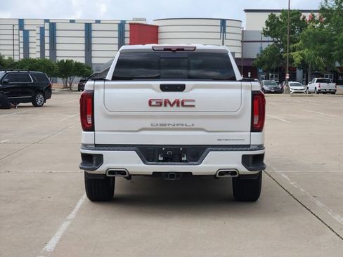 Used 2024 GMC Sierra 1500 Denali AWD/4WD image 6