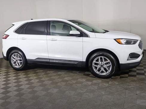 Used 2024 Ford Edge SEL AWD/4WD image 17