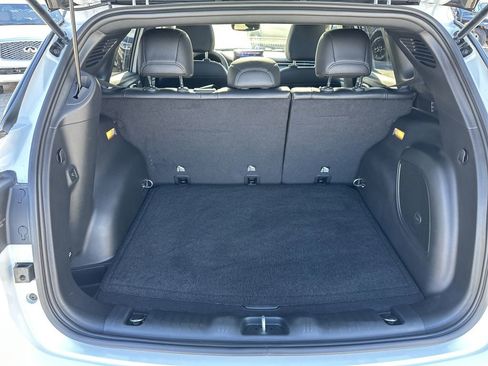 Used 2023 Jeep Compass High Altitude w/ Driver Assist Group I image 19