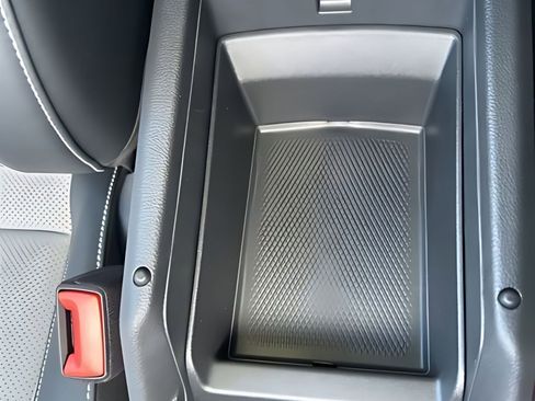 New 2026 Volkswagen Tiguan SE AWD/4WD image 36