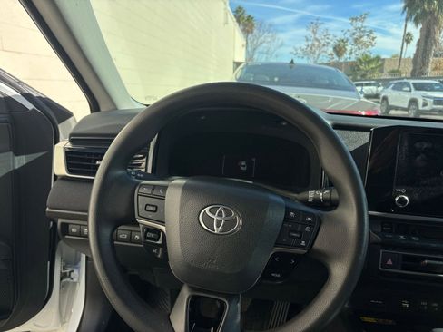 Used 2025 Toyota Camry LE image 34