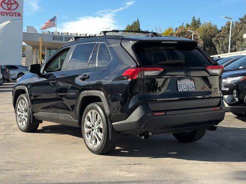 Certified 2023 Toyota RAV4 XLE Premium image 8