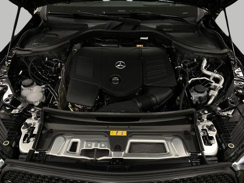 New 2026 Mercedes-Benz GLC 300 4MATIC image 11