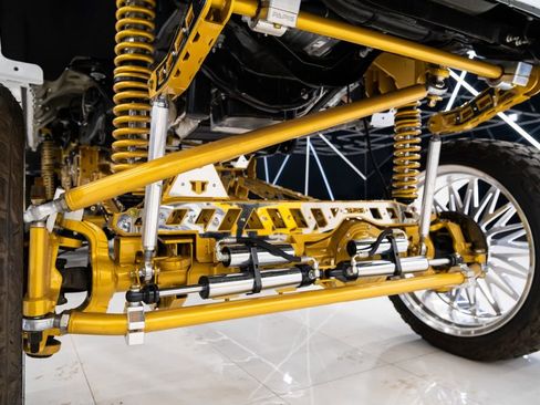 Used 2025 Ford F550 4x4 Crew Cab Super Duty image 24