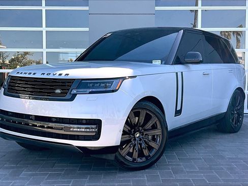 Certified 2025 Land Rover Range Rover Autobiography AWD/4WD image 1