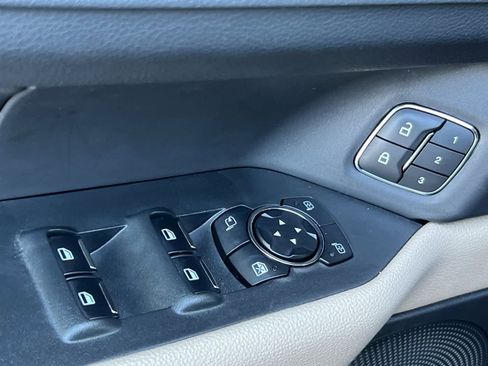 Used 2024 Ford Expedition Limited AWD/4WD image 13
