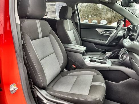 Used 2025 Chevrolet Blazer LT AWD/4WD image 26