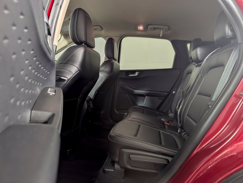 Used 2020 Ford Escape SEL FWD image 12