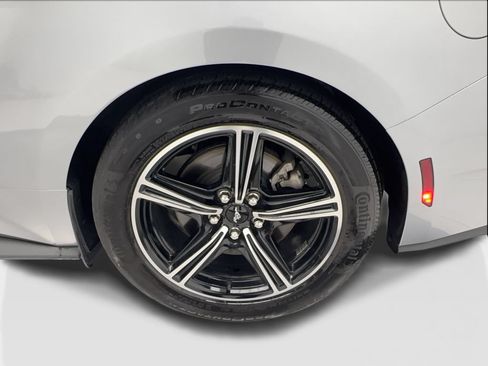 Used 2025 Ford Mustang Premium RWD image 12