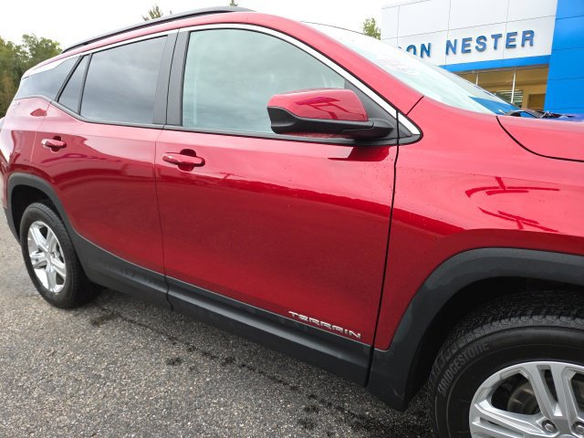 Used 2024 GMC Terrain SLE w/ Driver Convenience Package AWD/4WD image 30