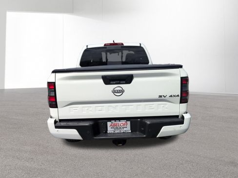 Used 2024 Nissan Frontier SV w/ SV Convenience Package AWD/4WD image 6
