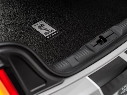 Used 2017 Ford Mustang Shelby GT350 image 37