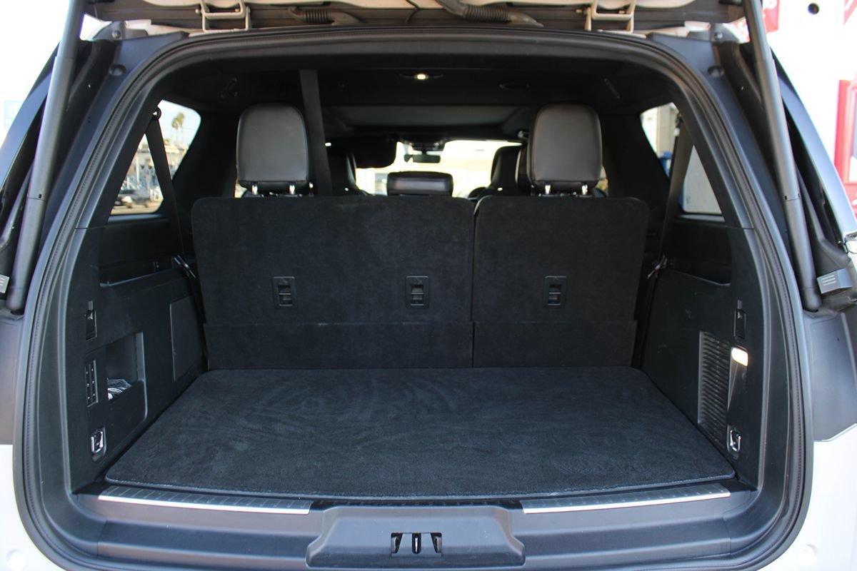 Used 2020 Lincoln Navigator L Reserve w/ Equipment Group 208A Reserve AWD/4WD image 28