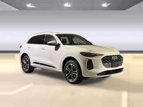 New 2025 Audi Q5 Premium image 7