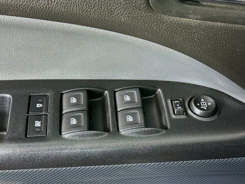 Used 2021 Chevrolet Colorado Z71 w/ Z71 Midnight Edition image 23