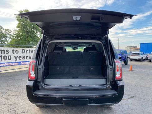 Used 2016 GMC Yukon SLT w/ Open Road Package AWD/4WD image 4