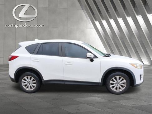 Used 2016 MAZDA CX-5 Sport w/ Rear Camera Package FWD image 4
