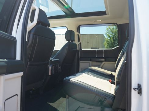 Used 2020 Ford F350 Limited AWD/4WD image 17