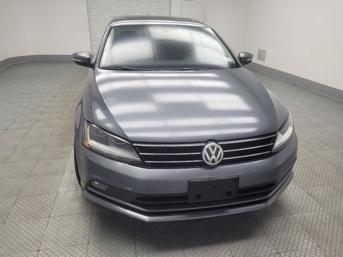 Used 2017 Volkswagen Jetta SEL FWD image 14