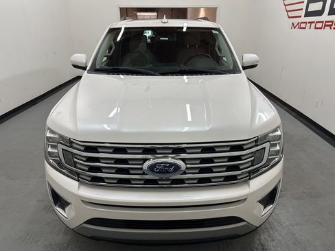 Used 2019 Ford Expedition Limited image 3