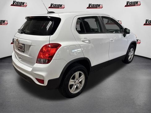 Used 2018 Chevrolet Trax LS AWD/4WD image 5