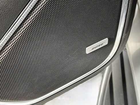 Certified 2017 GMC Yukon XL SLT w/ Open Road Package image 19