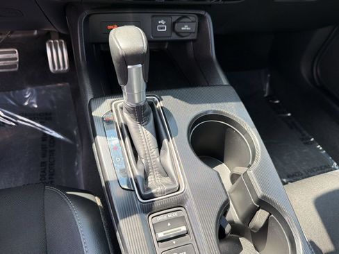 Used 2024 Honda Civic Sport image 17