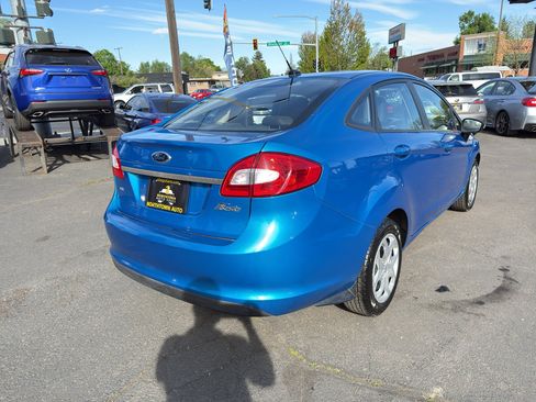 Used 2013 Ford Fiesta SE FWD image 7