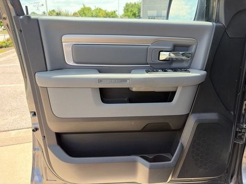 Used 2018 RAM 1500 Big Horn AWD/4WD image 43