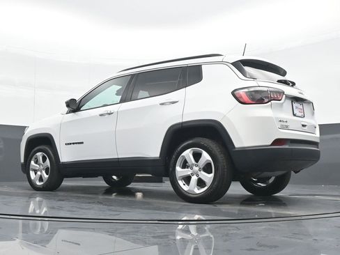 Used 2022 Jeep Compass Latitude image 19