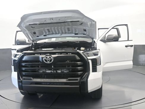Used 2025 Toyota Tundra SR w/ SR Tow Package AWD/4WD image 69