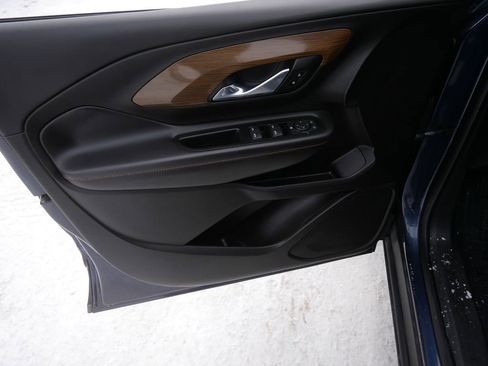 Used 2018 GMC Terrain SLE image 12