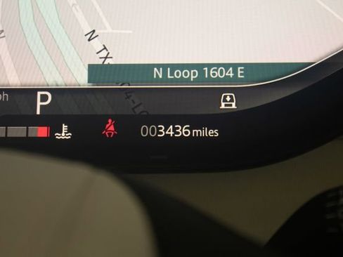 Used 2025 Land Rover Range Rover SE image 17