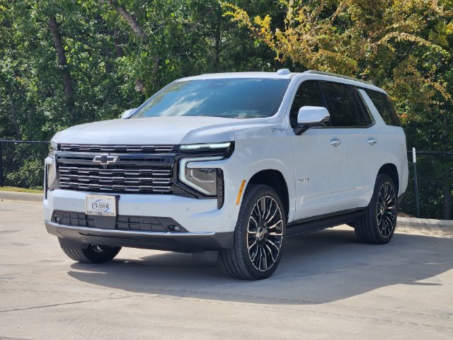 New 2026 Chevrolet Tahoe High Country AWD/4WD image 3