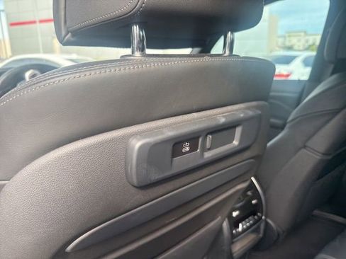 Used 2022 BMW X5 xDrive45e AWD/4WD image 8