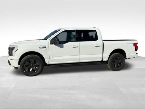 New 2025 Ford F150 Lightning Flash image 3